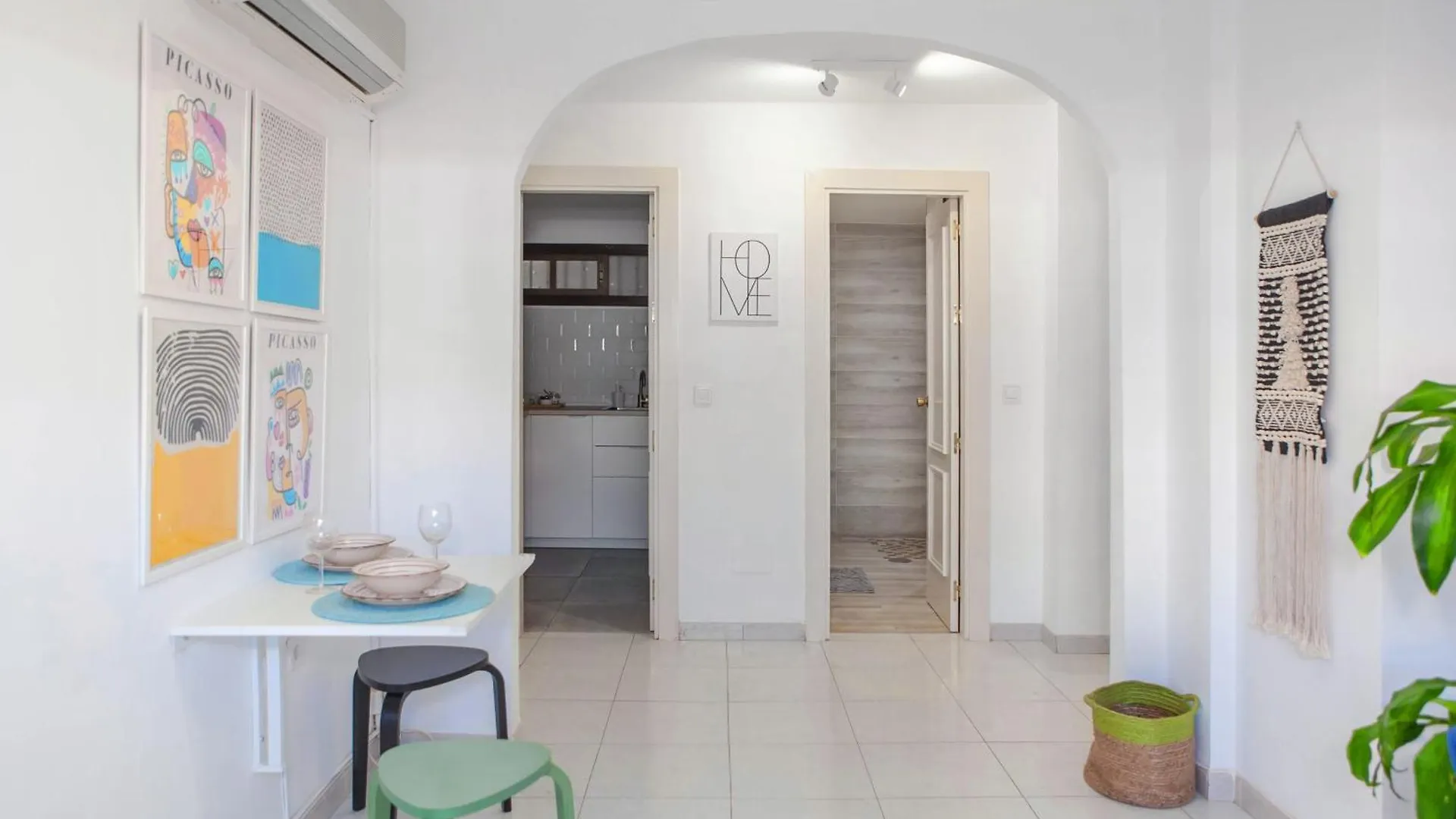 Picasso'S Dream Cozy & Chic Attic Plaza Merced Malaga Spain